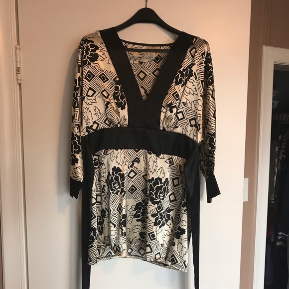 Costa Blanca Wrap Top - Picture 1 of 4